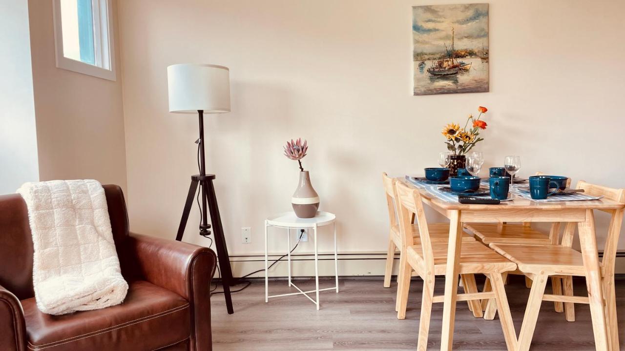 Apartamento Unit #302 Mountain View 2 Beds In Dt Canmore Exterior foto