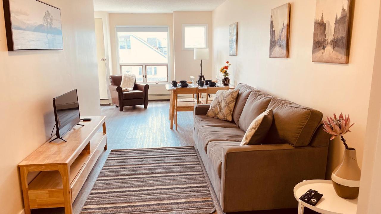 Apartamento Unit #302 Mountain View 2 Beds In Dt Canmore Exterior foto